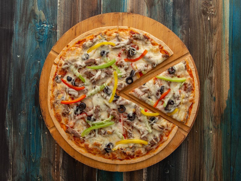 Garden Fresh vegetarian pizza with roasted vegetables